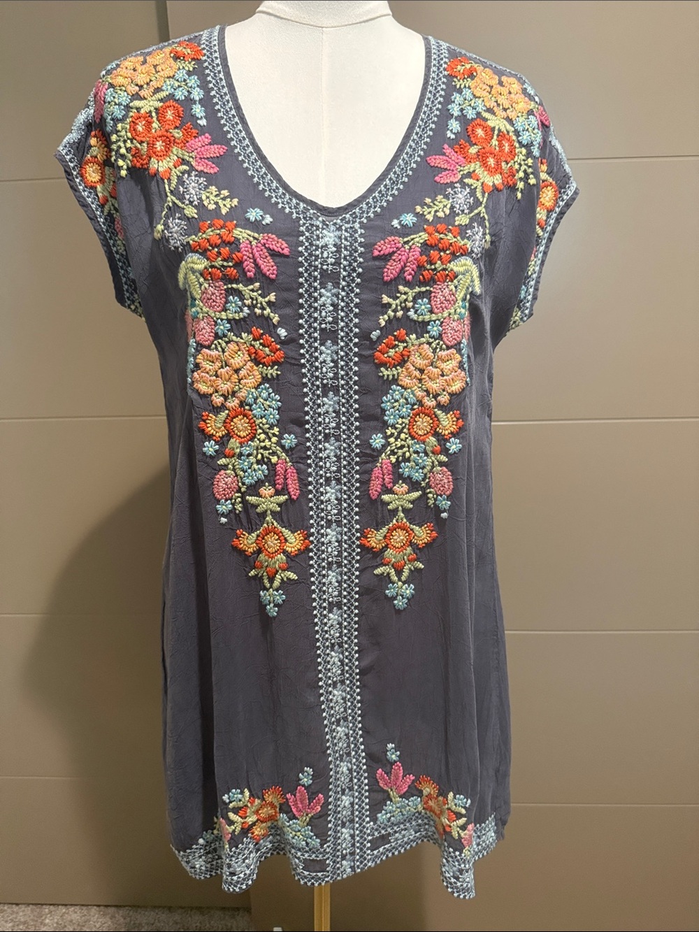 Johnny Was Gray Tunic with Multicolor Floral Embroidery